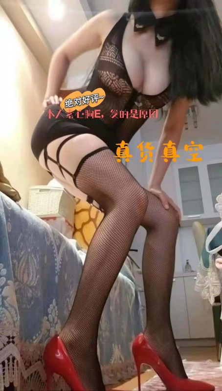 国贸素心小姐姐